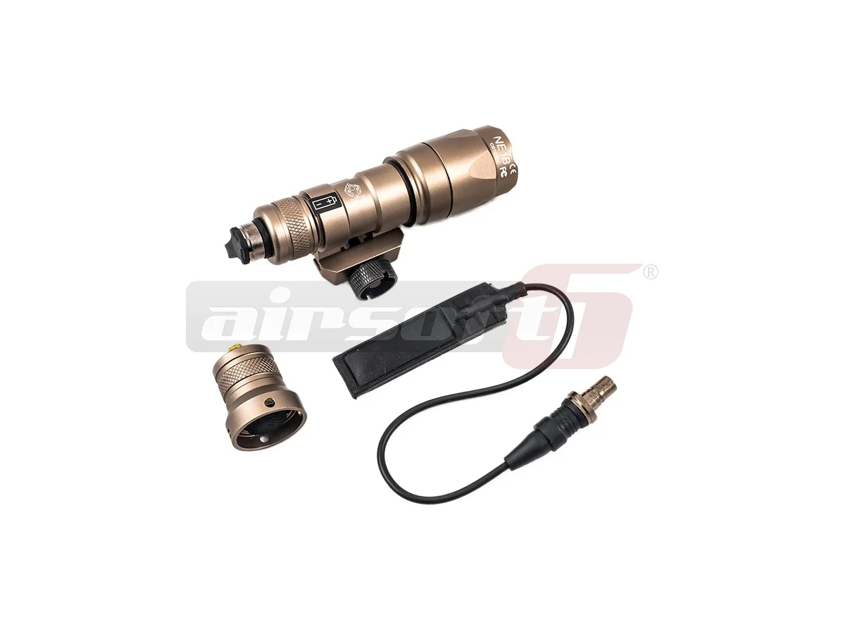 Night Evolution lanterna tactica M300A Dark Earth 2